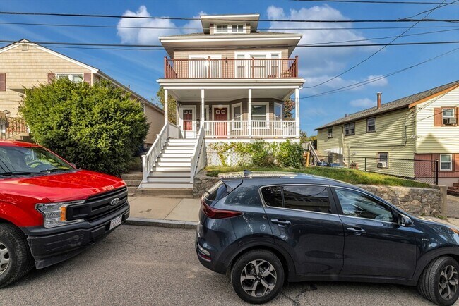 Building Photo - 17 Weymouth Ave