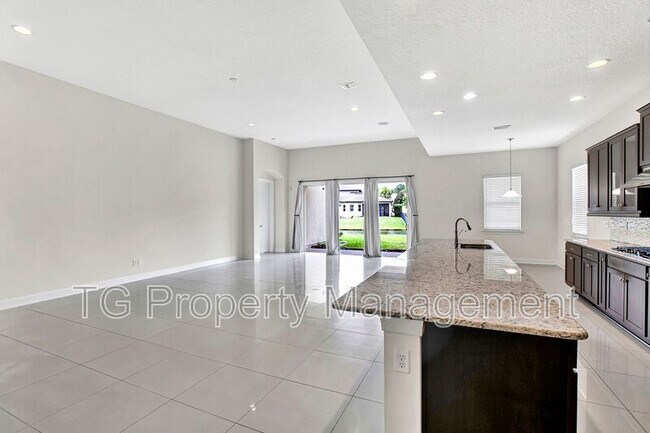 Primary Photo - 18 Portside Ave