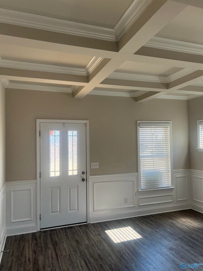 Building Photo - 8223 NW Stone Mill Dr