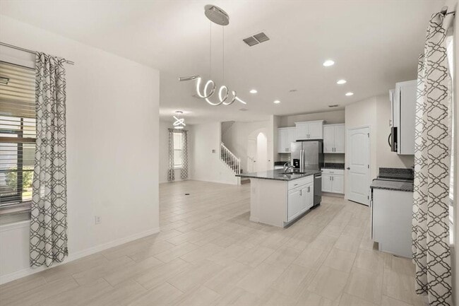 Building Photo - 16477 Point Rock Dr
