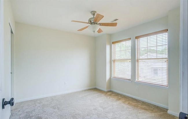 Building Photo - Spacious 4-Bedroom Home in the Heart of Winghaven