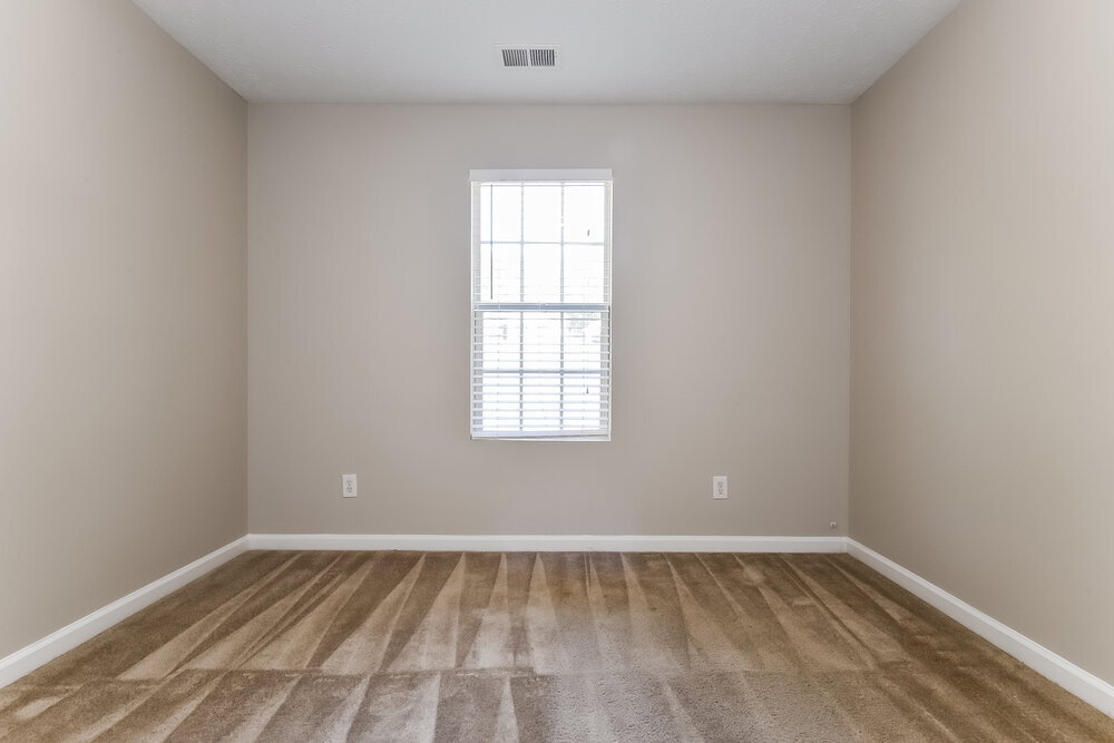 Building Photo - 1304 Violet Ln