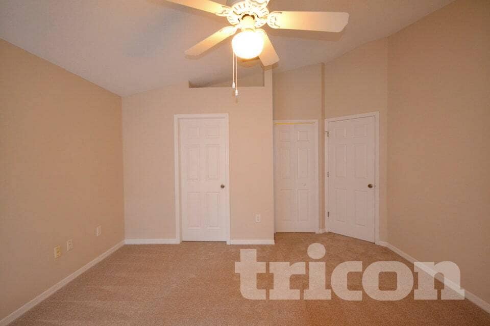 Building Photo - 1817 Landside Dr
