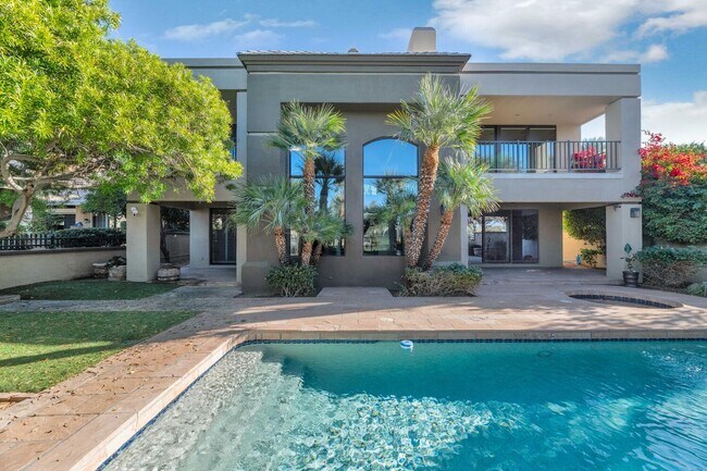 Building Photo - 7878 E Gainey Ranch Rd