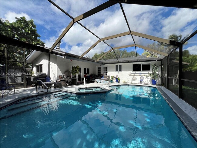 Building Photo - 10220 SW 160th St