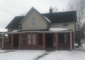 Building Photo - 625 14th Ave