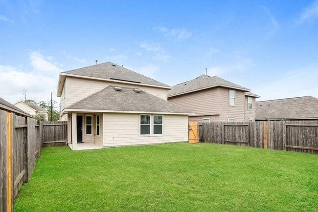 Building Photo - 9910 Piave Drive