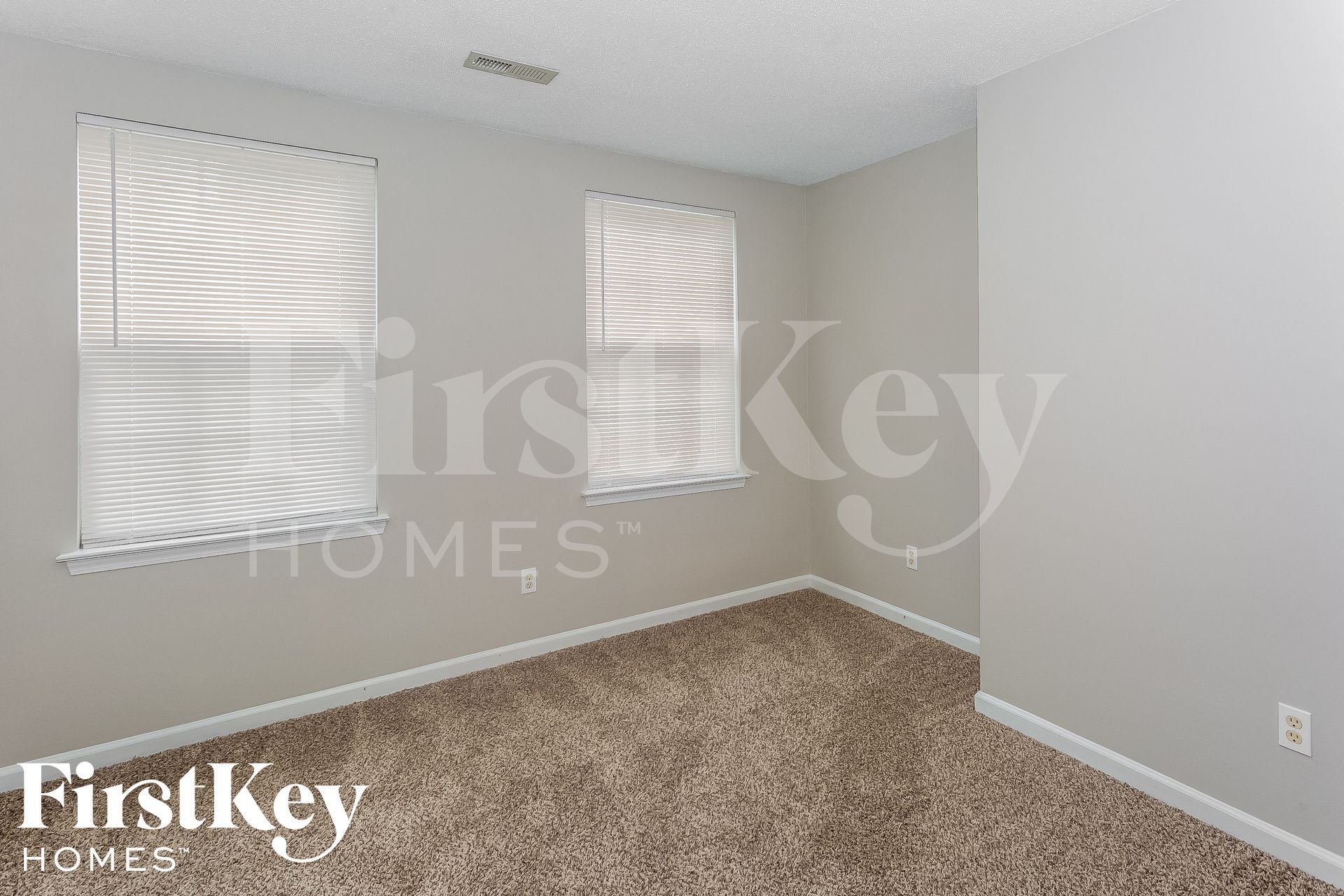 Building Photo - 5829 Falls Ridge Ln