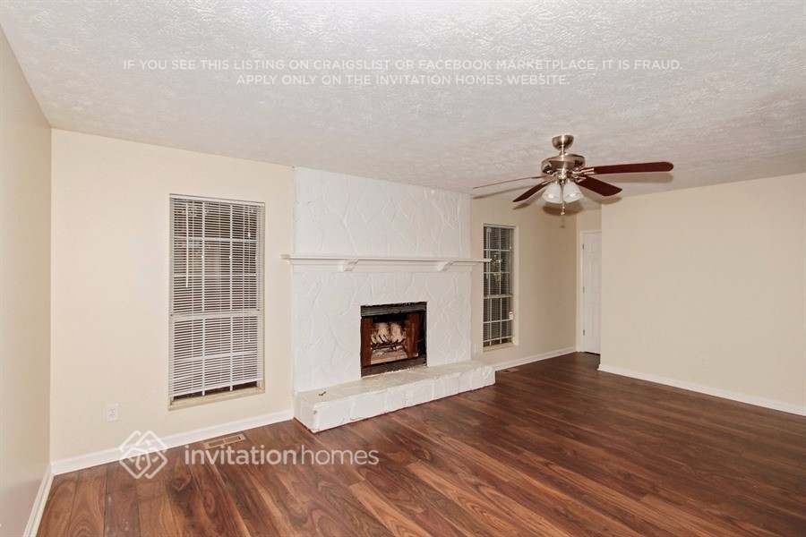 Building Photo - 3629 Sharon Ct
