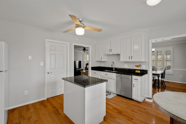 Building Photo - 13209 Sir Scott Dr