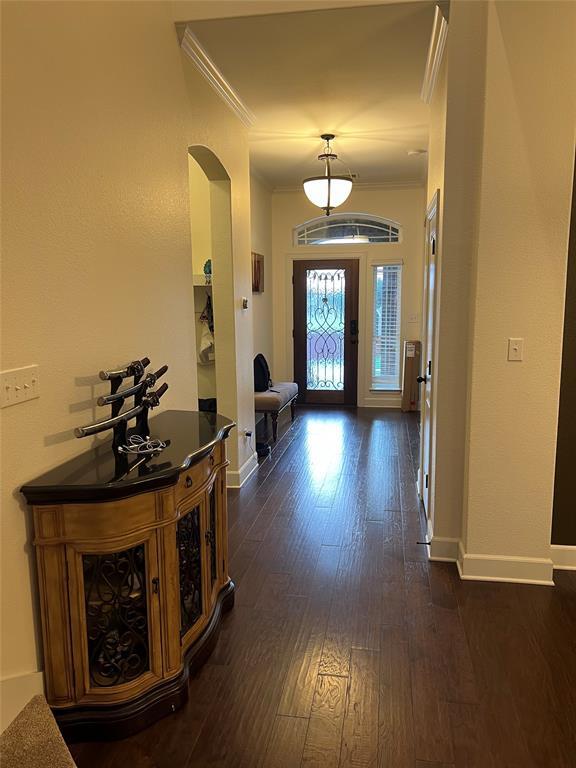 Building Photo - 104 Bastrop Dr