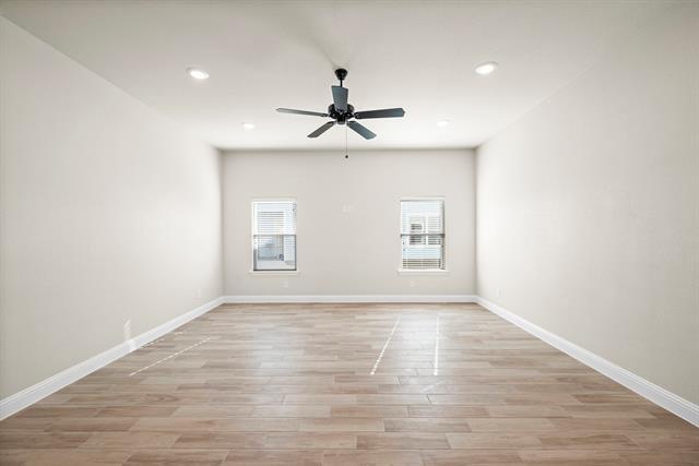 Building Photo - 604 Adeline Dr