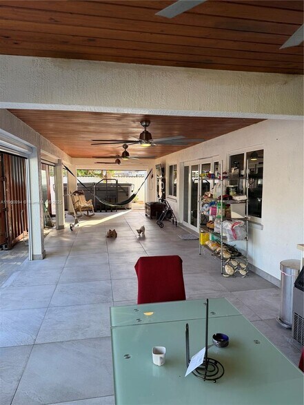 Building Photo - 12525 SW 187th Ter