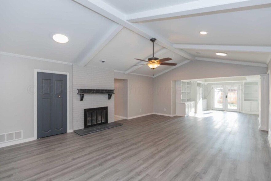 Building Photo - 3511 Tripp Ave