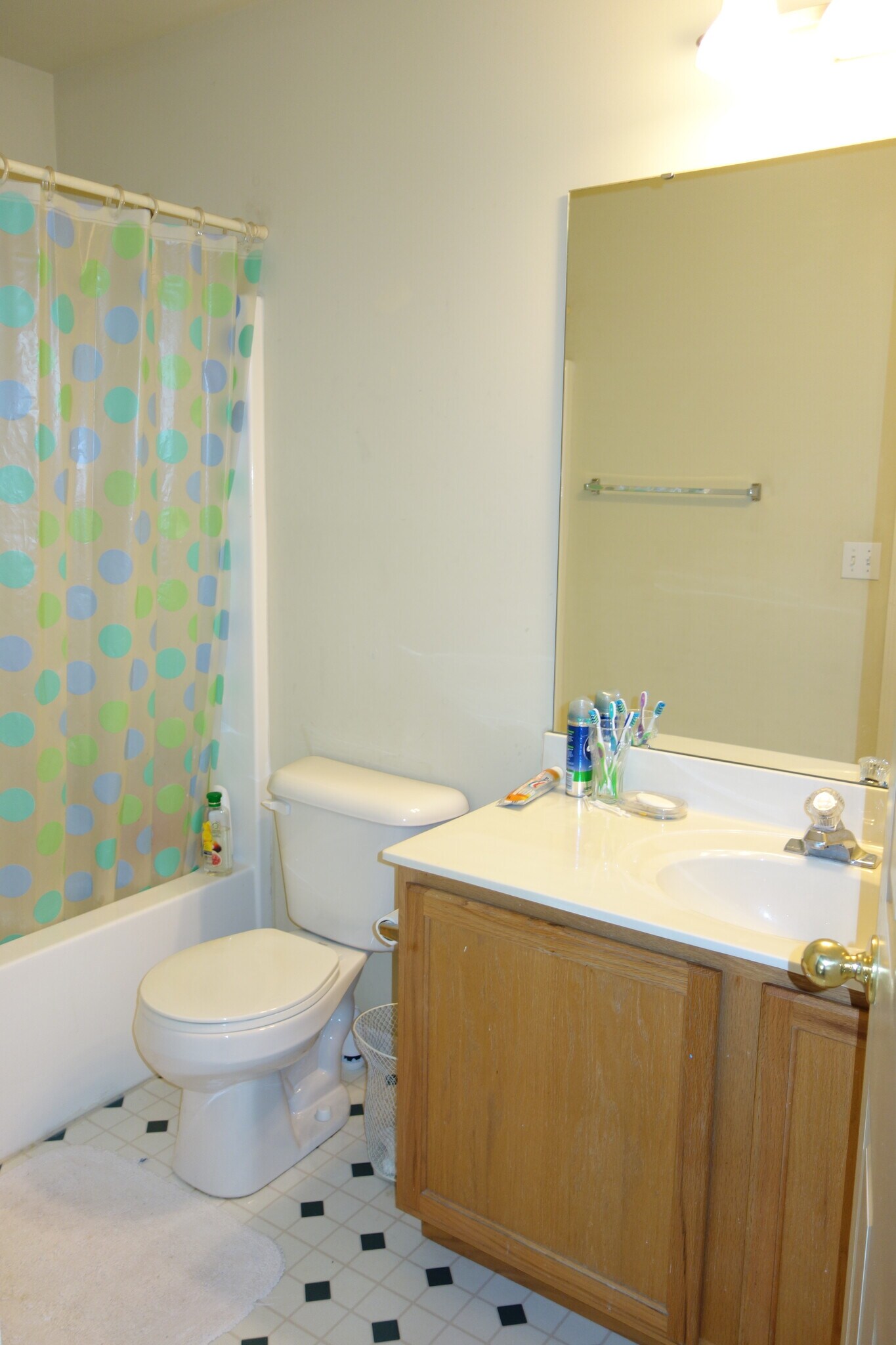 Building Photo - 114 Meadowgate Ct