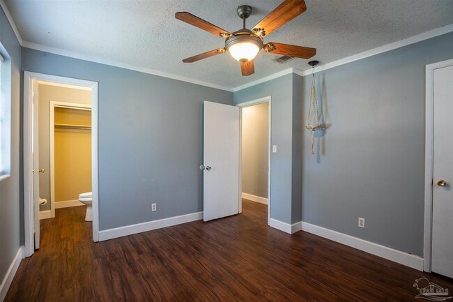 Building Photo - 4381 Bixby Cir