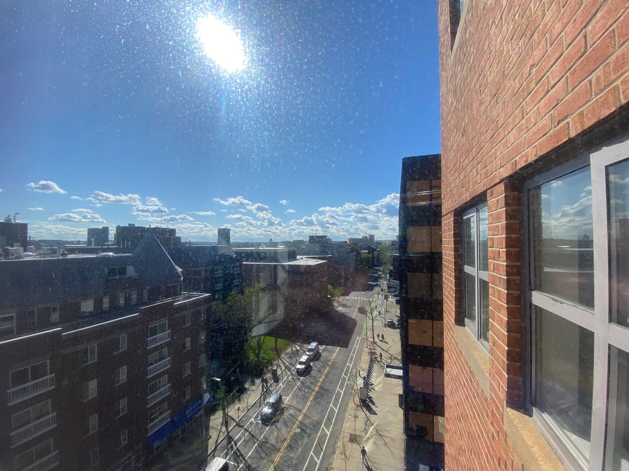 Building Photo - 931 Massachusetts Ave