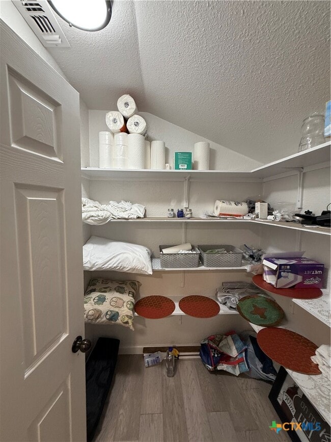 Building Photo - 1428 Lee St