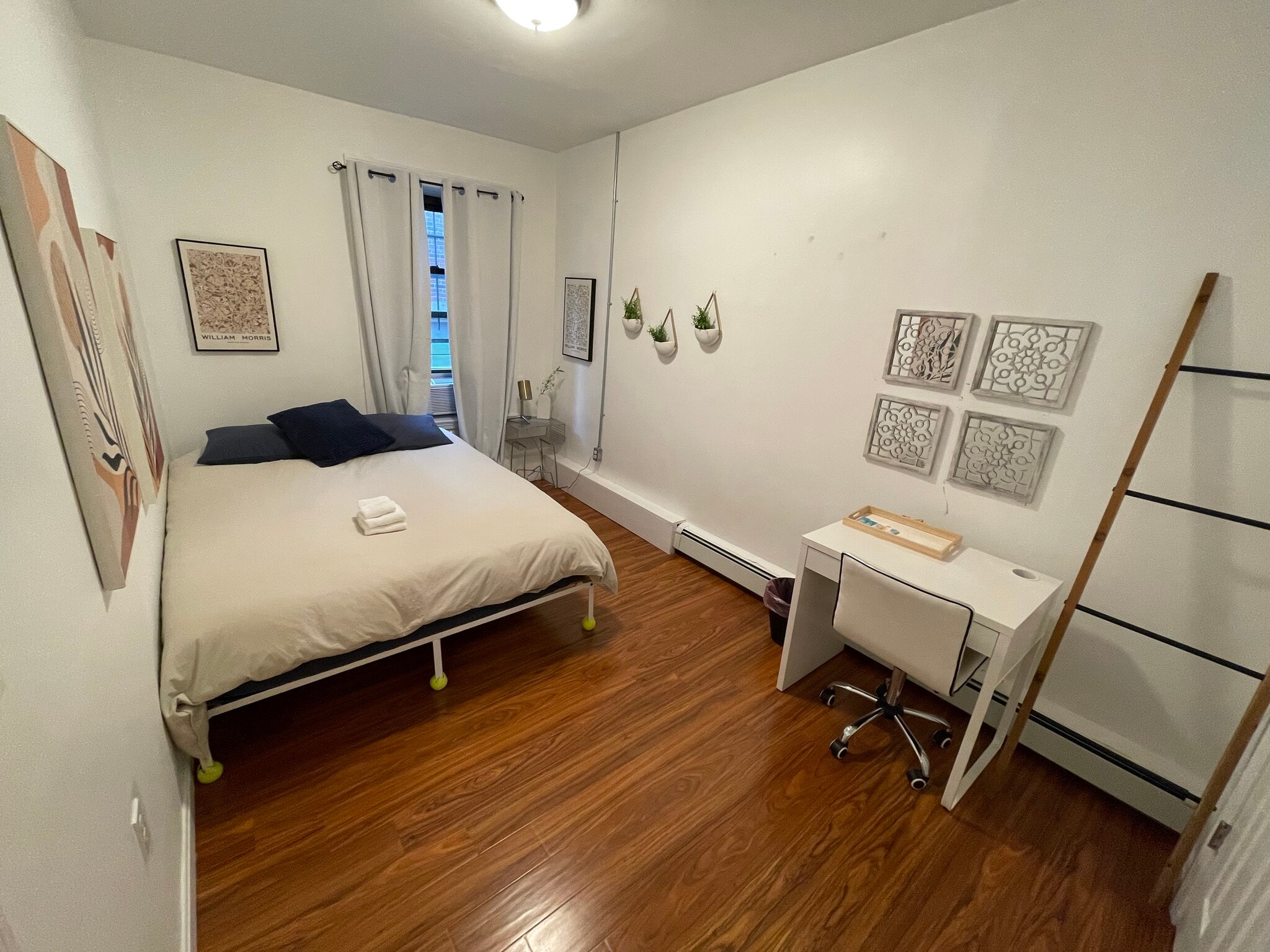 Building Photo - 871 Harrison Ave