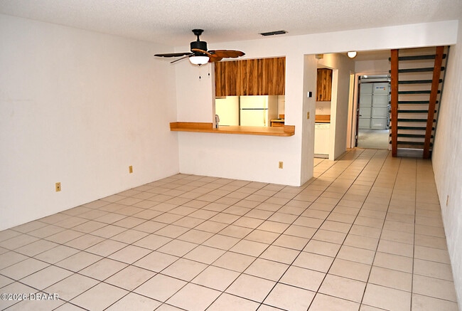 Building Photo - 2850 Ocean Shore Blvd