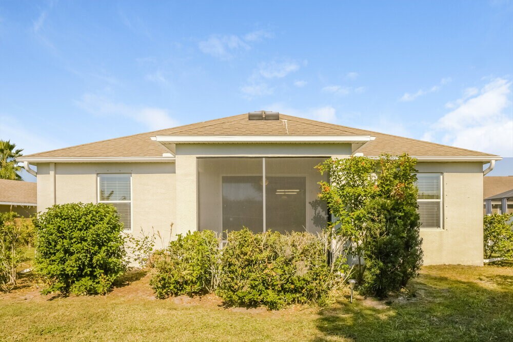Building Photo - 9011 40th Ct E