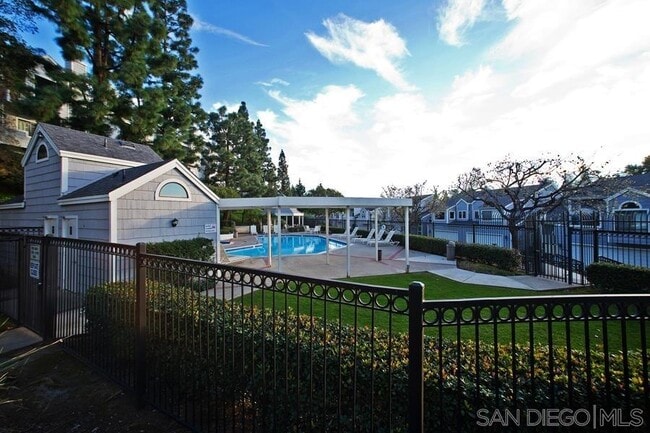 Building Photo - 11093 Scripps Ranch Blvd