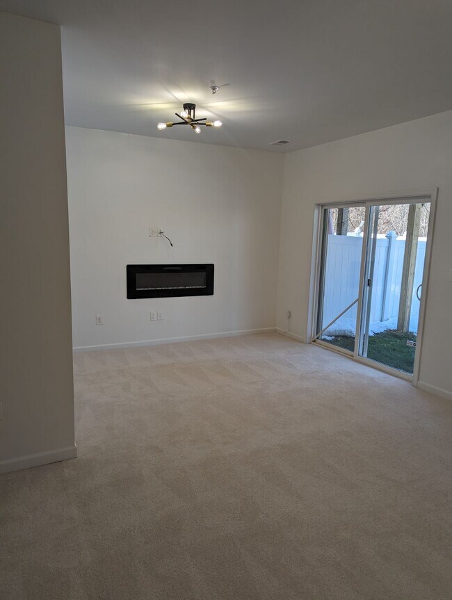 Building Photo - 4803 Forest Pines Dr