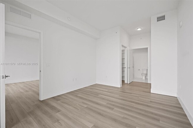 Building Photo - 101 Diplomat Pkwy