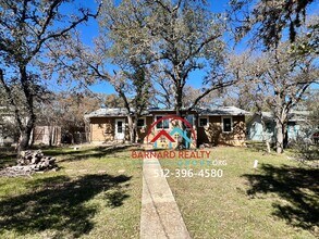 Building Photo - Available March 21: 3 Bed/2 Bath in Established Neighborhood