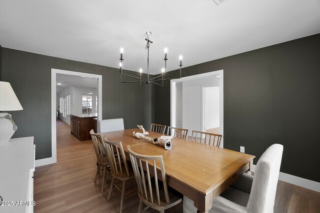 Building Photo - 10848 N 66th St