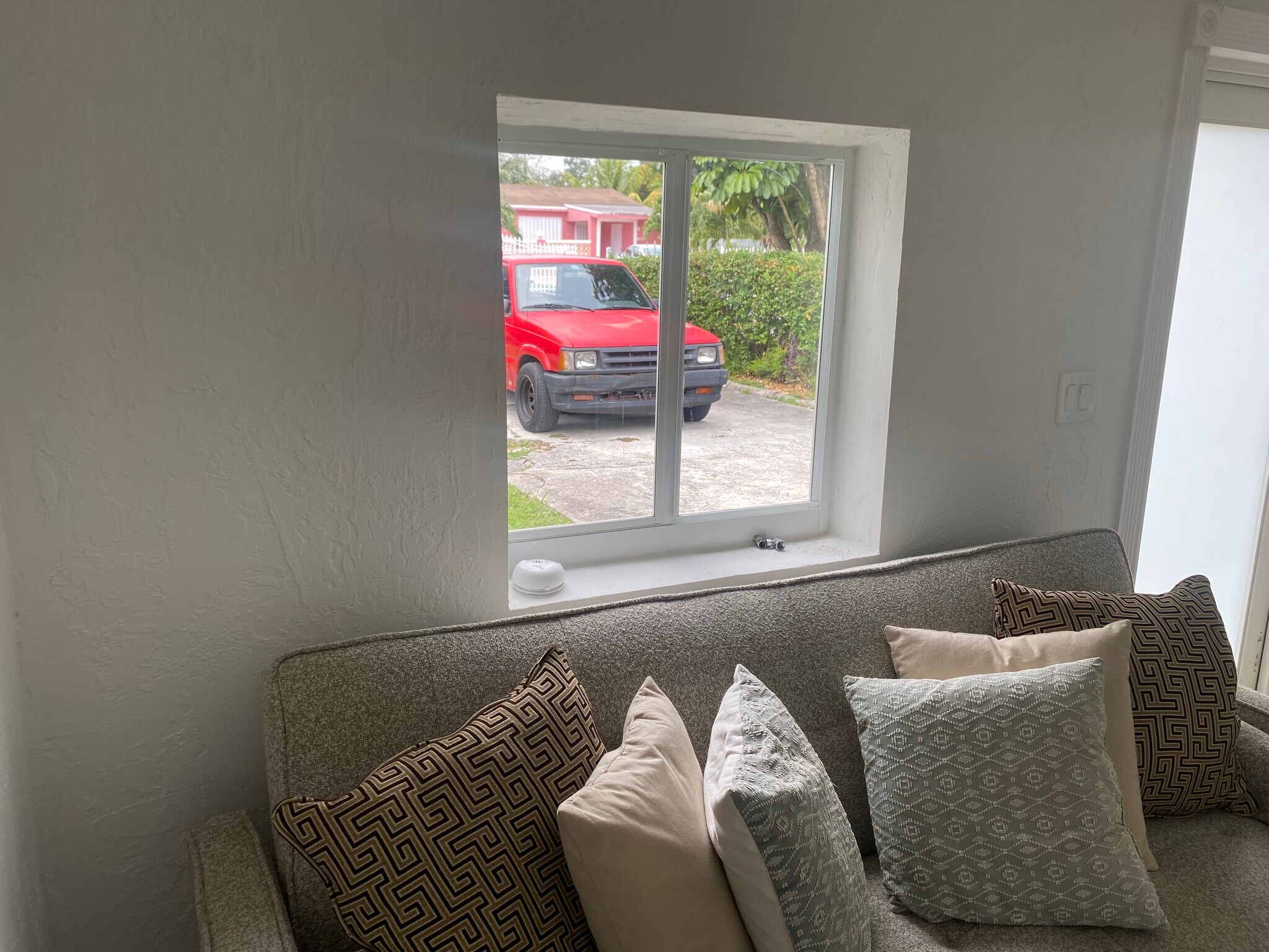 Building Photo - 1375 NW 84th Ter