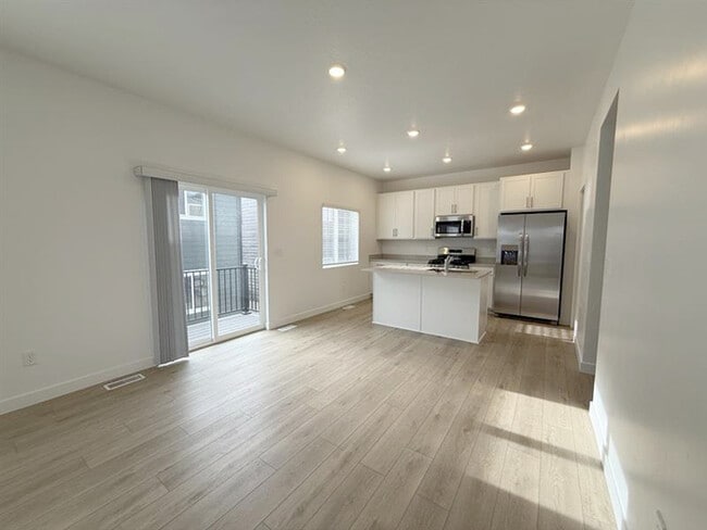 Building Photo - 1530 Bright Eyes Ln