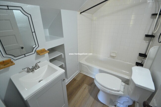 Building Photo - 2053 Bickel Ave