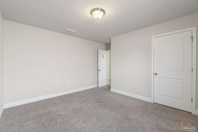 Building Photo - 6348 Ladera Trail