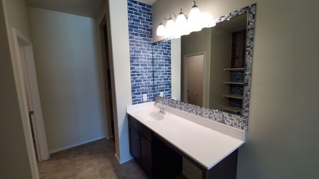 Building Photo - 4bedroom 3bath 2 Story Home with ***19 solar panels for low electric bill***