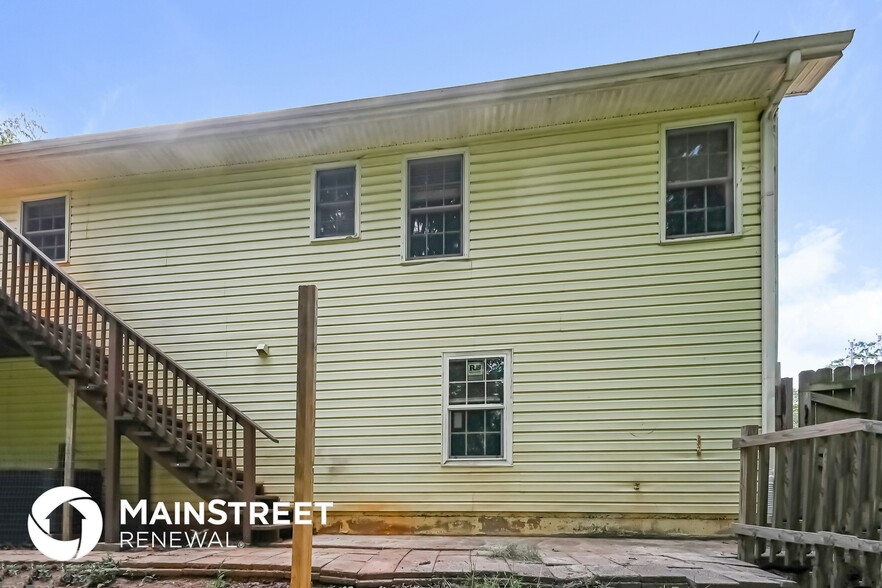 Building Photo - 2094 Toonigh Rd