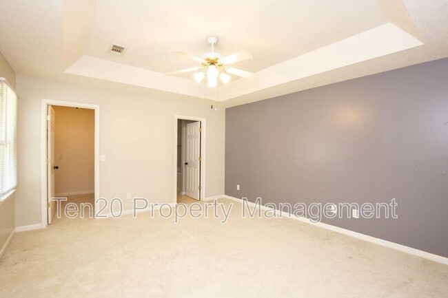 Building Photo - 4015 Shade Valley Dr