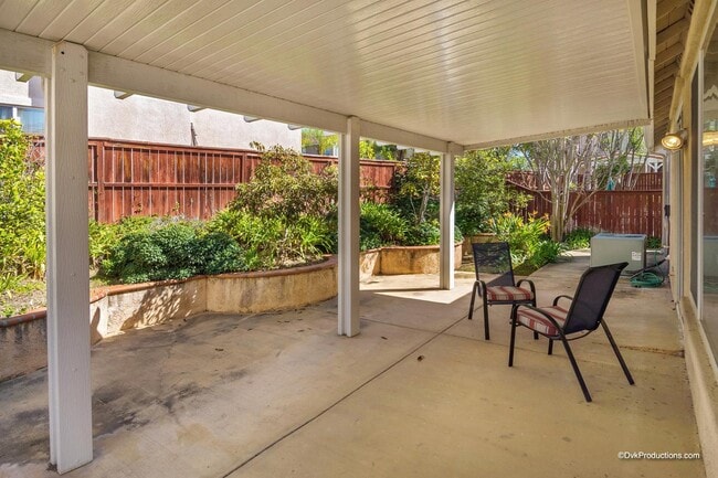 Building Photo - 575 Chesterfield Cir