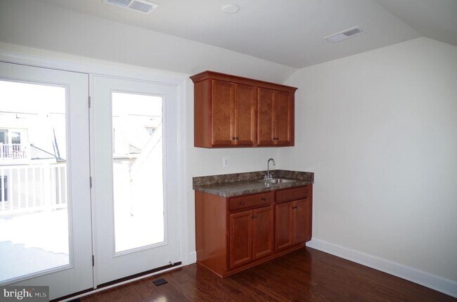 Building Photo - 3755 Signal Knob Ct