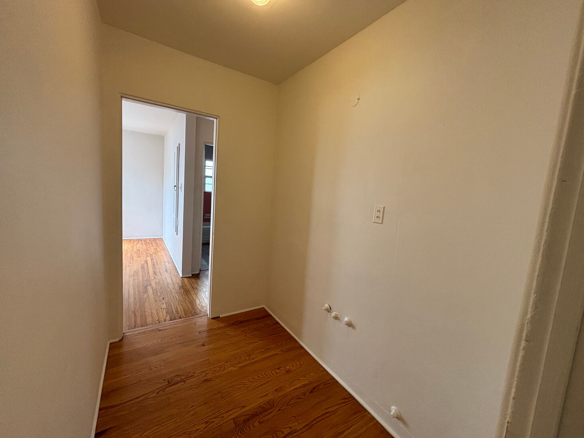 Building Photo - 3143 Keats St