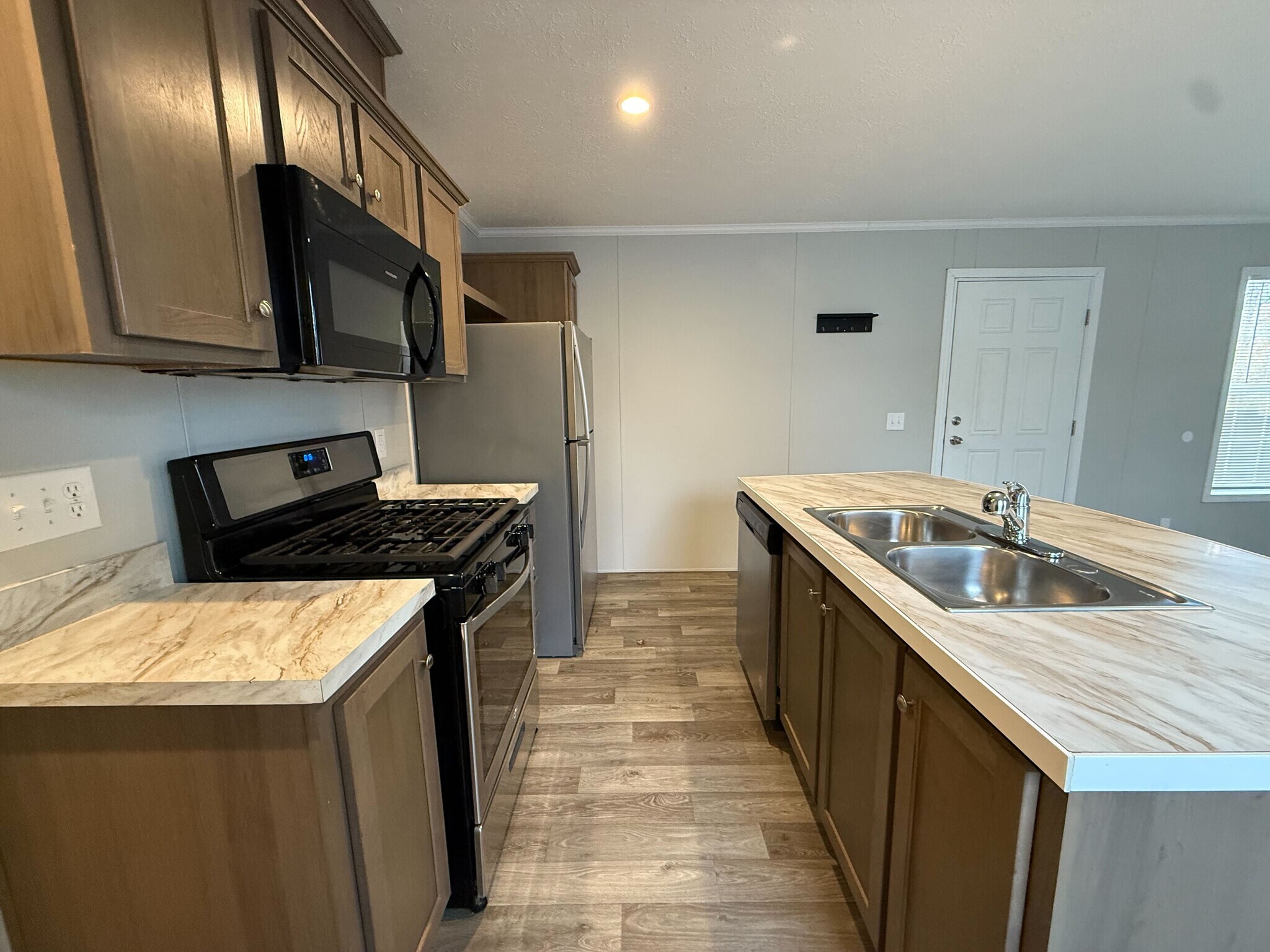 Building Photo - 11714 Cascade Cir