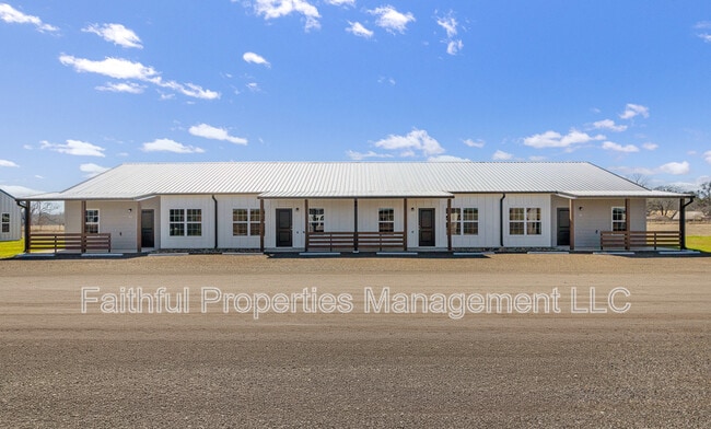 Building Photo - 21579 County Rd 2138