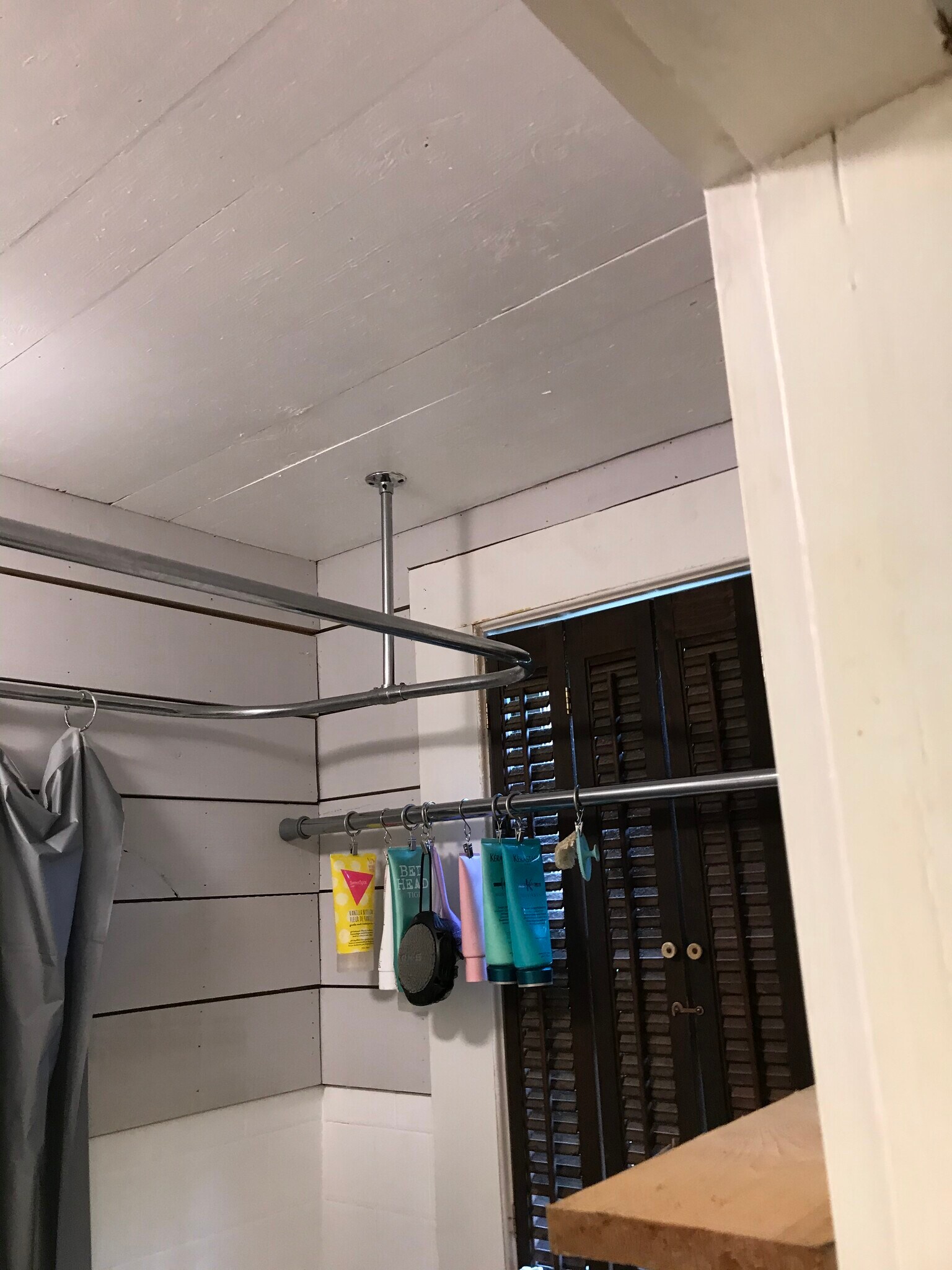 Building Photo - 77 W Main St