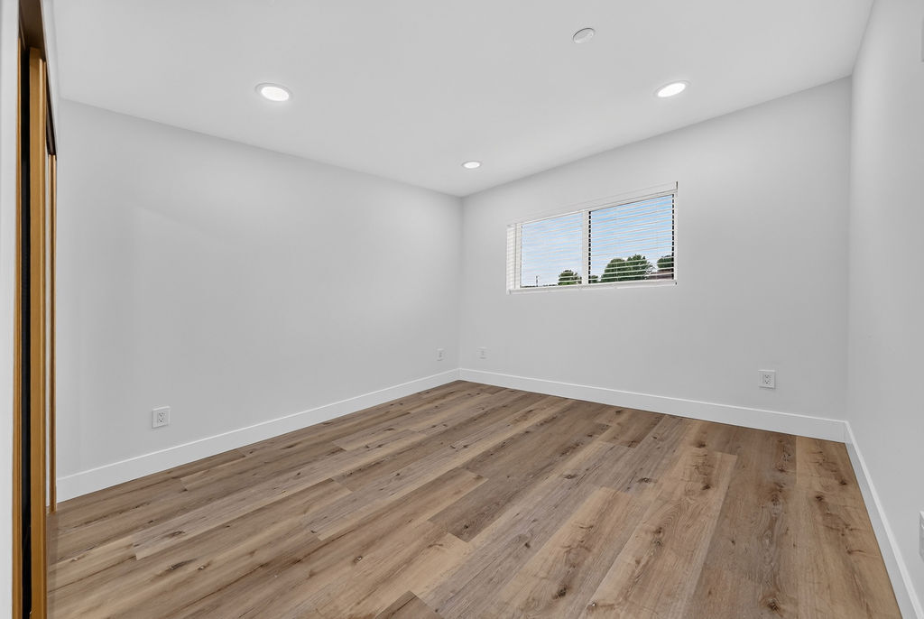 Building Photo - 9614 Bartee Ave