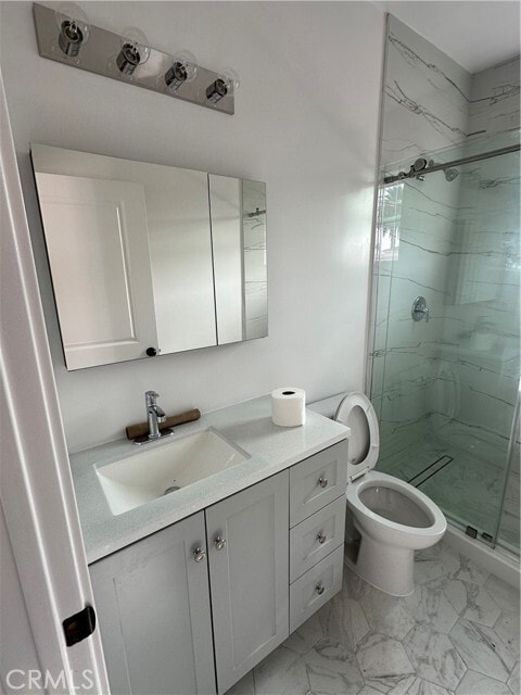 Building Photo - 796 Cherry Ave