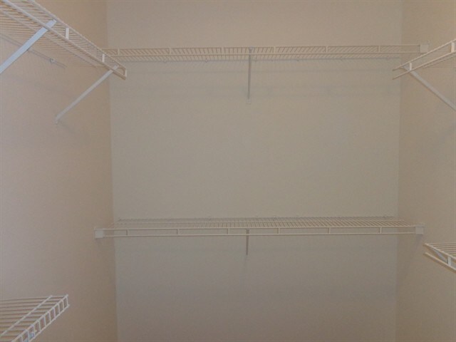 Building Photo - 103 Ridgeview Trce