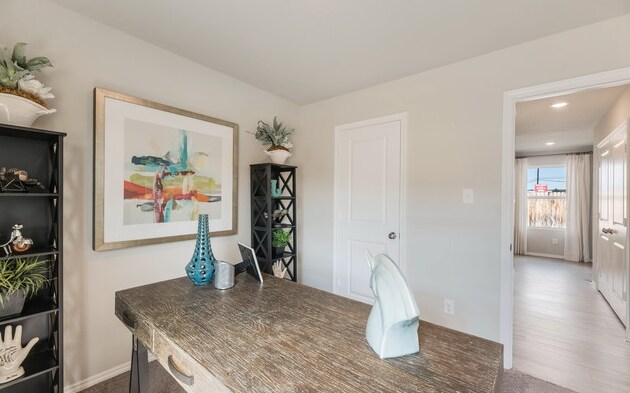 Building Photo - 9843 Butte Crk