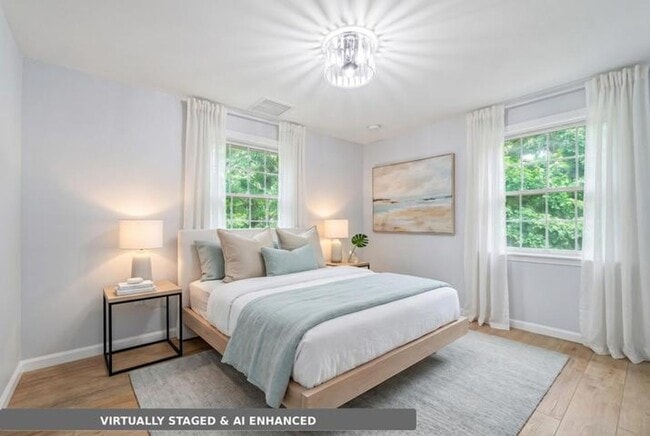 Building Photo - 353 E Lakewood Rd