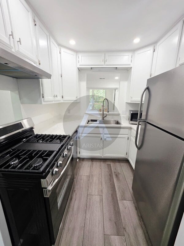 Building Photo - 1041 Kennesborough Rd NW