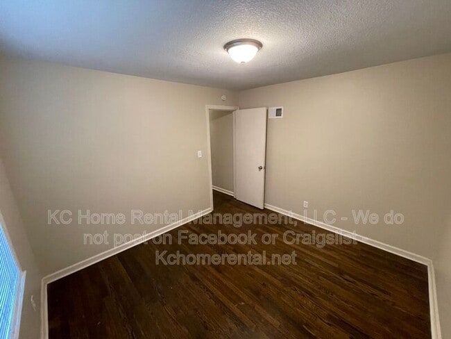 Building Photo - 5311 Reeds Rd